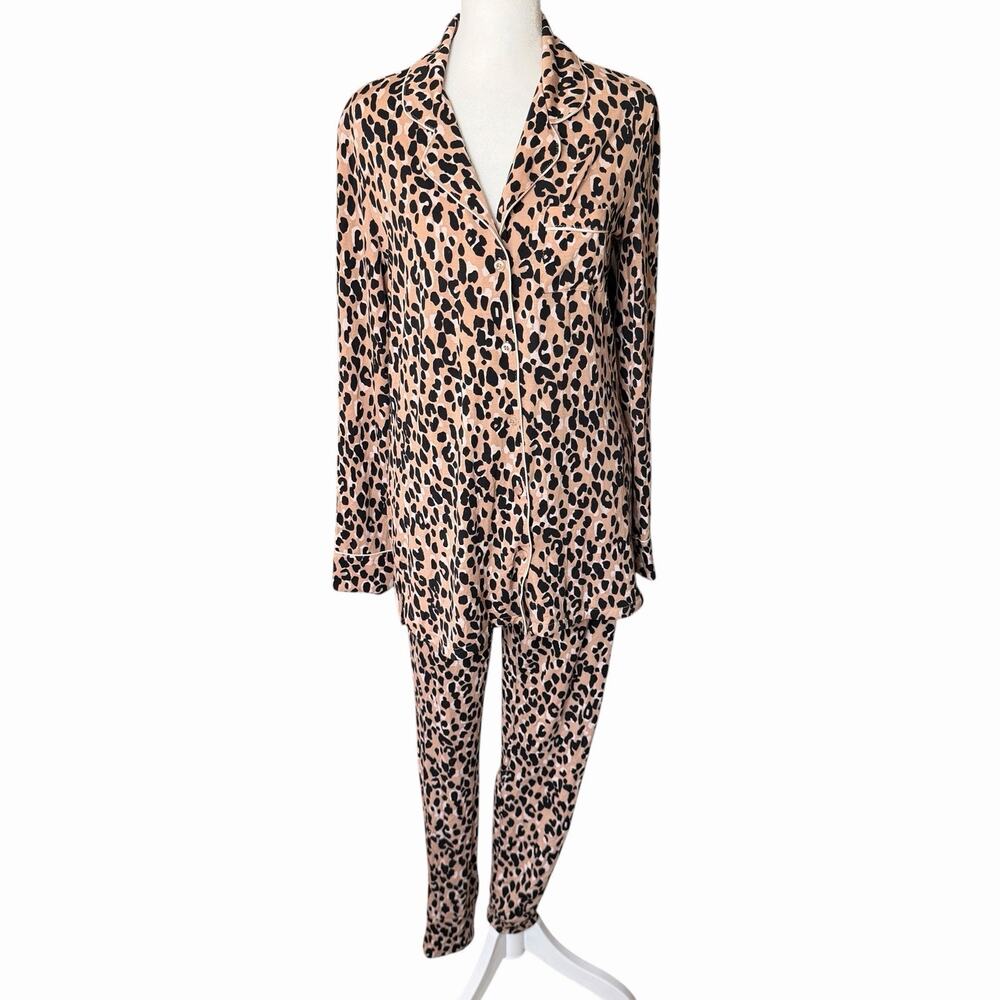 Rachel Parcell Womens XS Pajama Set PJs Long Sleeve Shirt Jogger Pants Animal